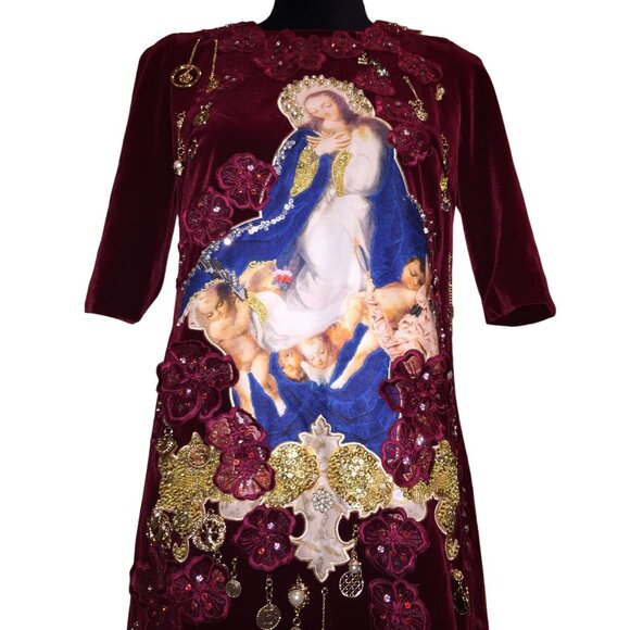 Luxury Designer Runway Embroidery Velvet Beaded Baroque Burgundy Red Gold Dress - Picture 6 of 16